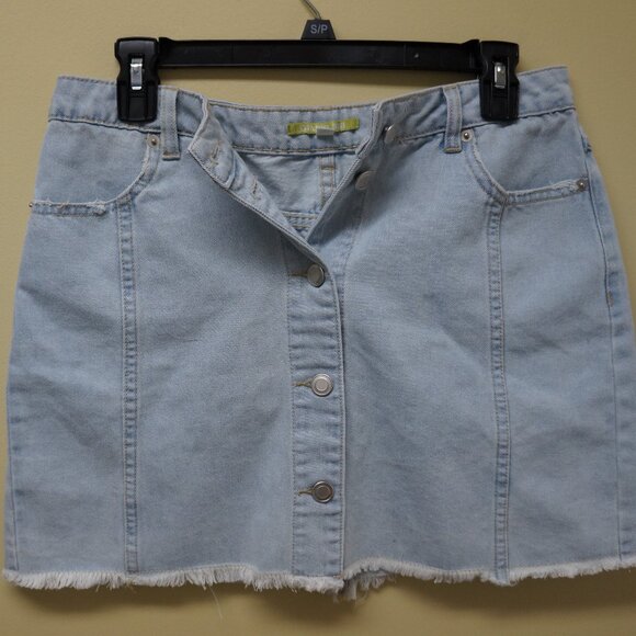 Jean Skirt - Picture 3 of 3